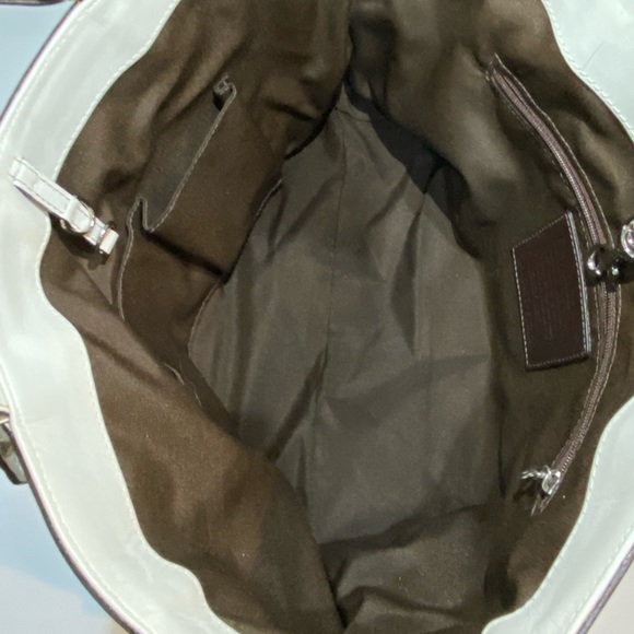 Coach Signature Metallic Gold Shoulder Bag “Holiday Sale Alert 🚨 “ - Picture 7 of 12